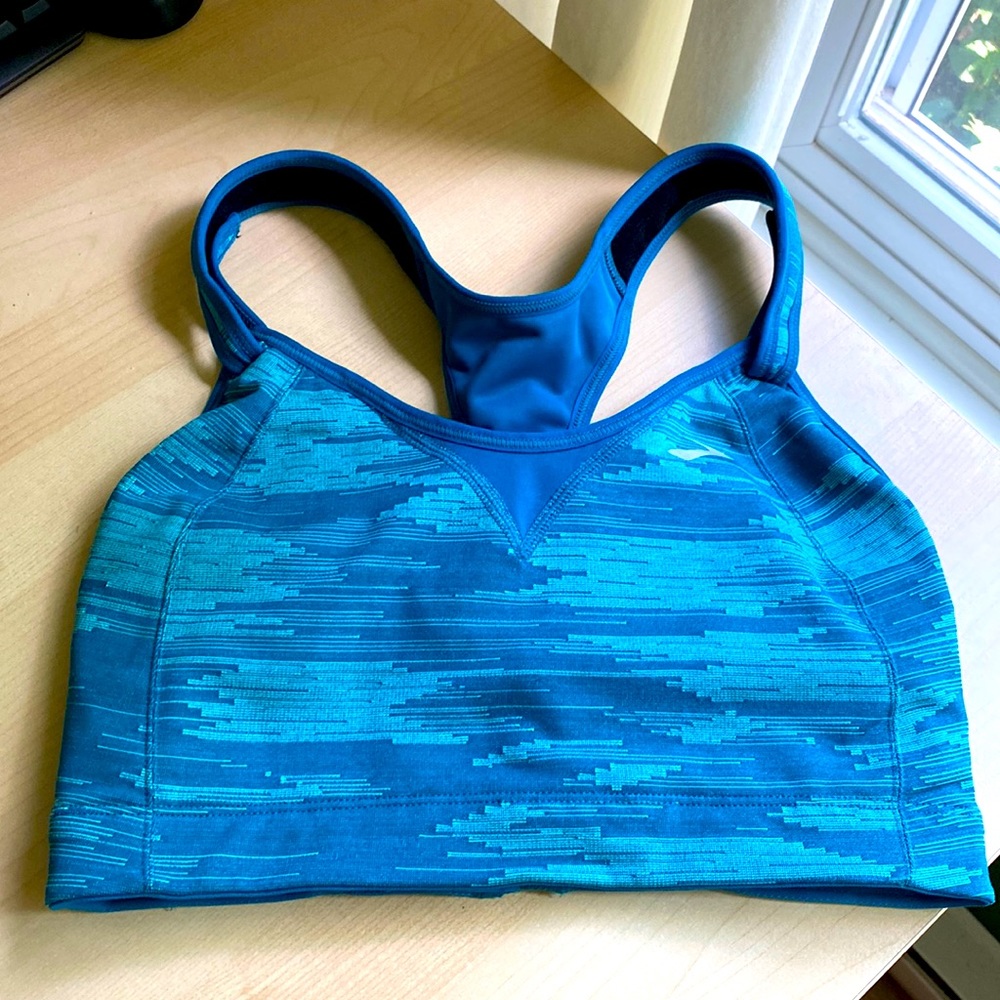 Brooks Rebound Racer 34D NWOT sports bra super adjustable teal color